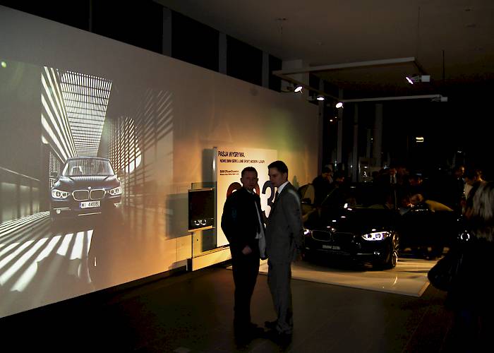 BMW - premiera serii 3, pokaz multimedialny